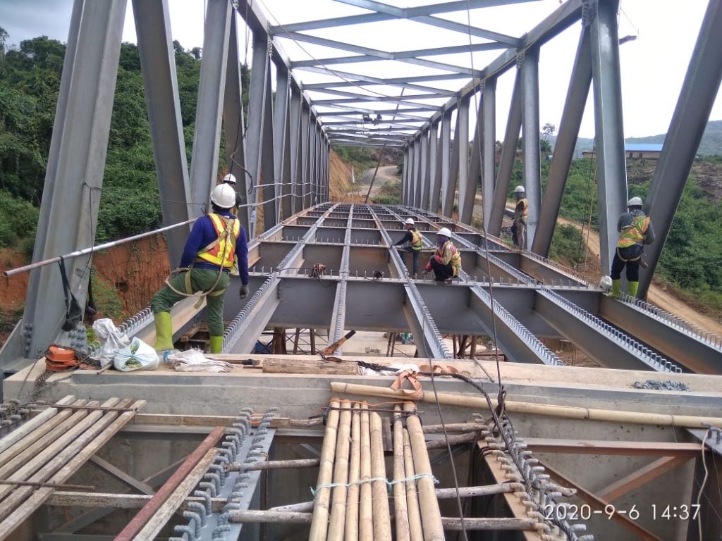 Jembatan Hemat Energi: Jasa Konstruksi Ramah Lingkungan